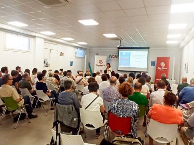75 personas participan en Fragilidades curso de verano