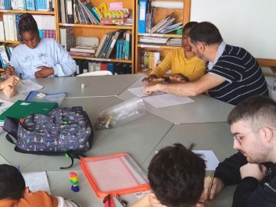 Apoyo escolar y educativo